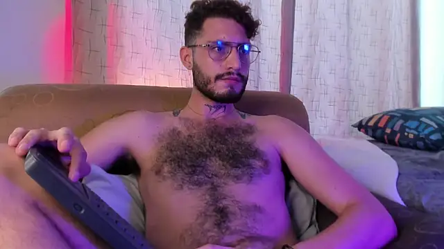 axel giracr online show from 27, 1, 2025