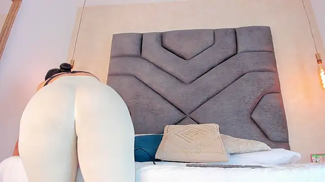 Liinda Saenz online show from 15, 1, 2026