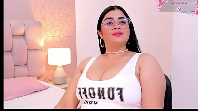 Emilyboobss online show from 21, 12, 2024