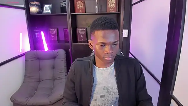 Snapshot of JacksonMuller_ chatting on 5, 11, 2025 JacksonMuller online show from 5, 11, 2025