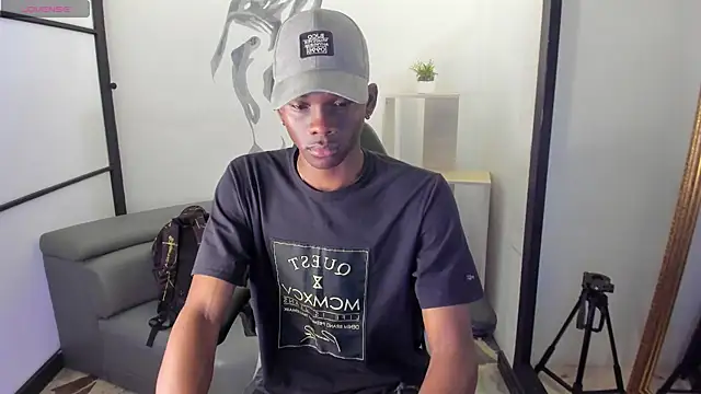 Snapshot of JacksonMuller_ chatting on 12, 11, 2025 JacksonMuller online show from 12, 11, 2025