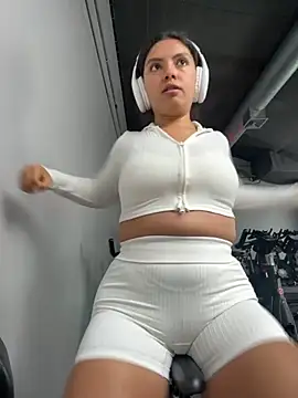 Nathcurly  online show from 3, 12, 2025