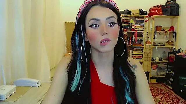 Sophie Fantasys online show from 4, 12, 2025