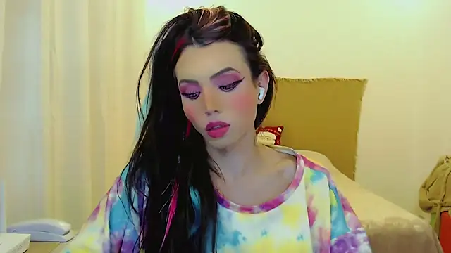 Sophie Fantasys online show from 19, 12, 2025