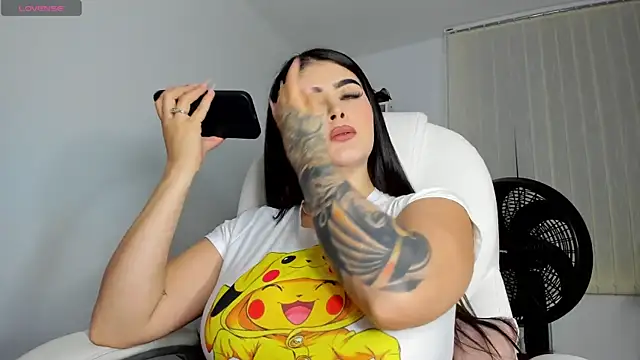 misslollipop04 online show from 13, 1, 2025