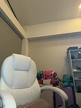 misslollipop04 online show from 17, 4, 2026