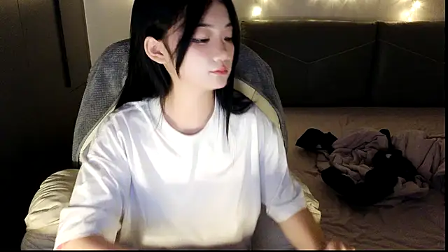 Snapshot of Jennie-007 chatting on 19, 10, 2025 Jennie-007 online show from 19, 10, 2025