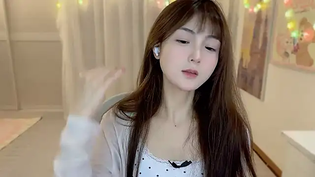 SHUIshui  online show from 17, 2, 2025