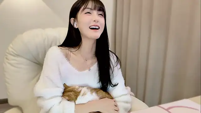 SHUIshui  online show from 21, 10, 2025