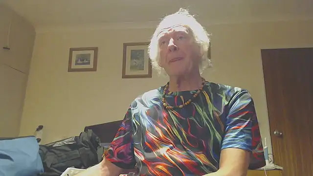 WaverlyKernow online show from 27, 12, 2024