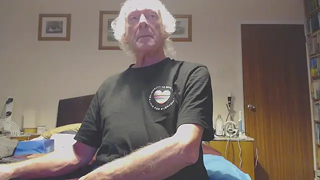 WaverlyKernow online show from 10, 1, 2025