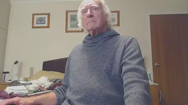 WaverlyKernow online show from 27, 2, 2025