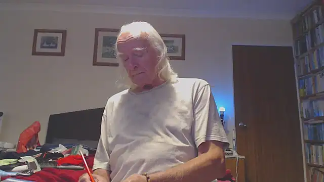 WaverlyKernow online show from 8, 10, 2025