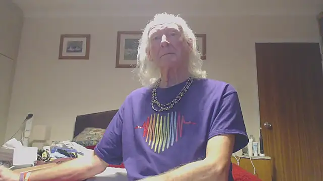 WaverlyKernow online show from 12, 11, 2025