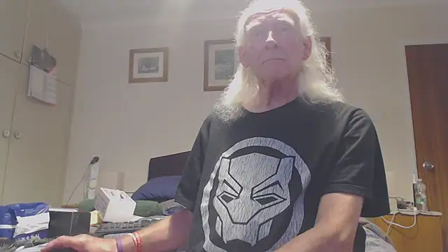 WaverlyKernow online show from 14, 4, 2026