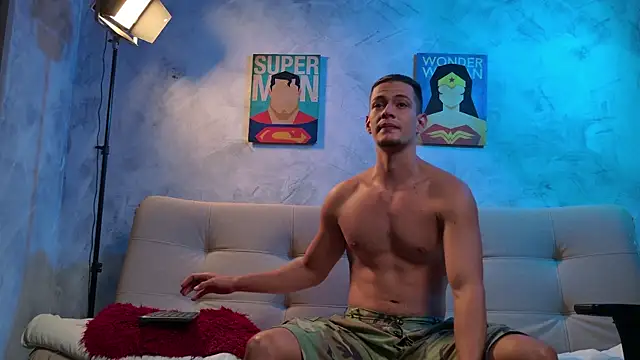 Snapshot of ElianFoxter chatting on 7, 1, 2026 ElianFoxter online show from 7, 1, 2026