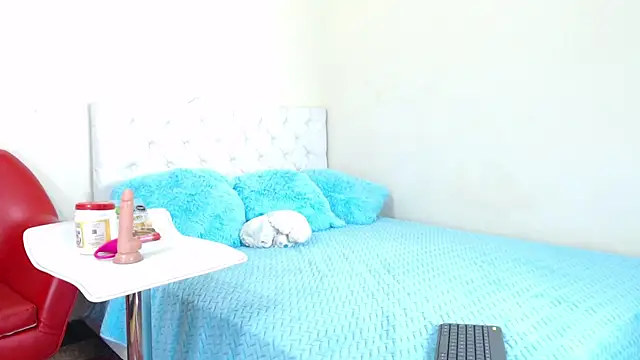 luna hoott online show from 6, 3, 2025