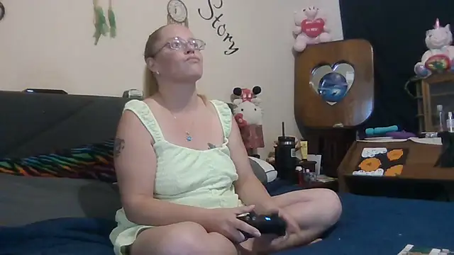 Toybox13 Pika online show from 5, 11, 2025