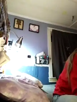 Snapshot of beelzebubblesxo chatting on 16, 10, 2025 beelzebubblesxo online show from 16, 10, 2025