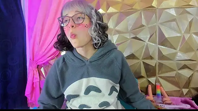 Snapshot of neeko_princes chatting on 20, 1, 2025 neeko princes online show from 20, 1, 2025