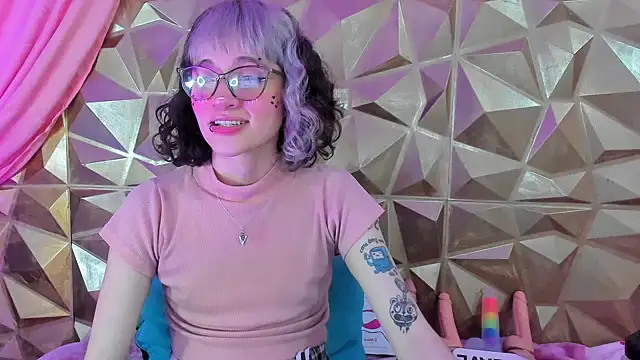 Snapshot of neeko_princes chatting on 14, 2, 2025 neeko princes online show from 14, 2, 2025