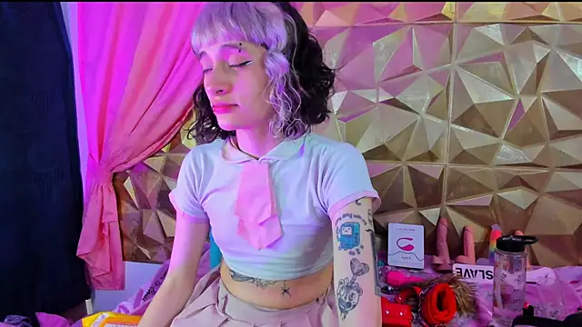 Snapshot of neeko_princes chatting on 17, 2, 2025 neeko princes online show from 17, 2, 2025