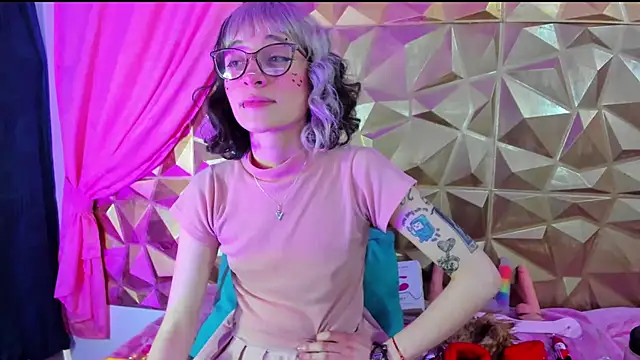 Snapshot of neeko_princes chatting on 18, 2, 2025 neeko princes online show from 18, 2, 2025