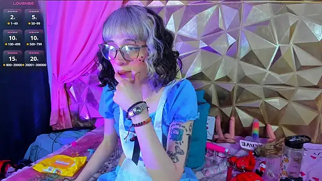 Snapshot of neeko_princes chatting on 2, 3, 2025 neeko princes online show from 2, 3, 2025