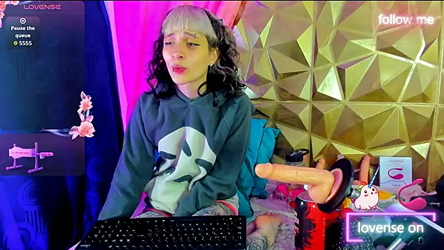 Snapshot of neeko_princes chatting on 19, 9, 2025 neeko princes online show from 19, 9, 2025