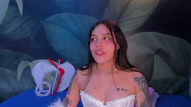 Snapshot of sweett_dirty chatting on 14, 2, 2025 sweett dirty online show from 14, 2, 2025