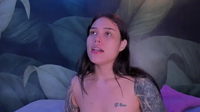 Snapshot of sweett_dirty chatting on 23, 11, 2025 sweett dirty online show from 23, 11, 2025