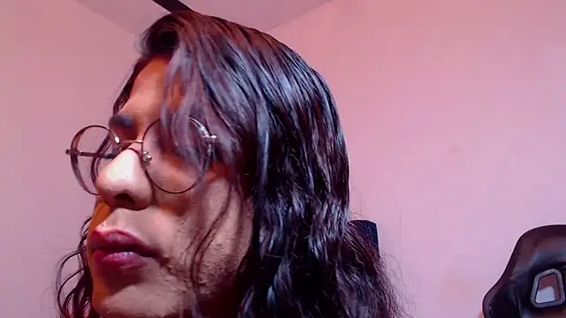 Aliice Doll online show from 21, 1, 2025