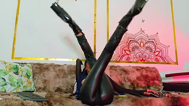 Snapshot of PandoraVolkov chatting on 13, 9, 2025 PandoraVolkov online show from 13, 9, 2025