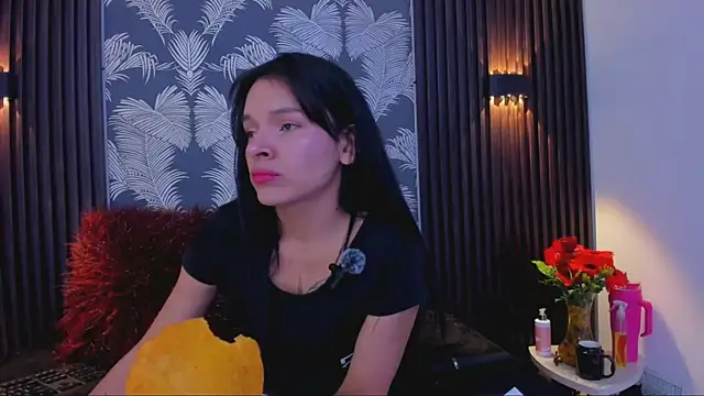 Snapshot of _shantal_smith chatting on 29, 9, 2025 shantal smith online show from 29, 9, 2025