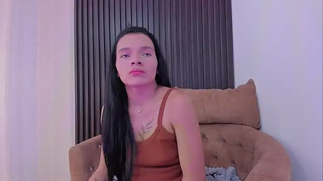 Snapshot of _shantal_smith chatting on 30, 11, 2025 shantal smith online show from 30, 11, 2025