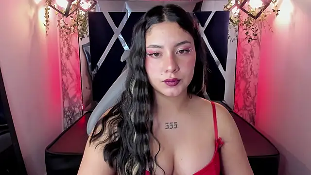 Lia 14  online show from 15, 2, 2025