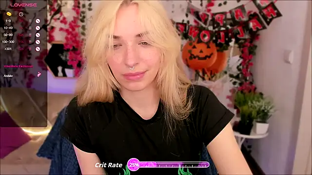 Snapshot of Eli_Llie chatting on 29, 10, 2025 Eli Llie online show from 29, 10, 2025