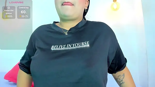 Snapshot of Emily_cooper20 chatting on 10, 2, 2025 Emily cooper20 online show from 10, 2, 2025