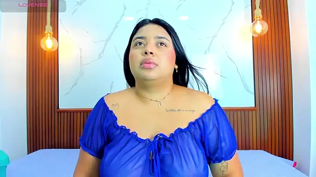 Snapshot of Emily_cooper20 chatting on 20, 2, 2025 Emily cooper20 online show from 20, 2, 2025