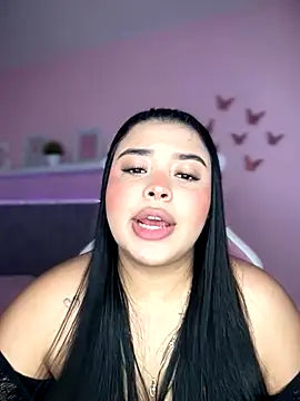 Snapshot of Emily_cooper20 chatting on 25, 11, 2025 Emily cooper20 online show from 25, 11, 2025