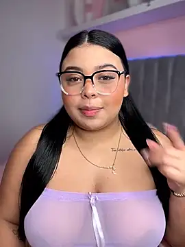 Snapshot of Emily_cooper20 chatting on 29, 11, 2025 Emily cooper20 online show from 29, 11, 2025