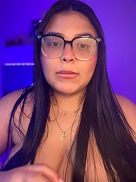 Snapshot of Emily_cooper20 chatting on 27, 2, 2026 Emily cooper20 online show from 27, 2, 2026