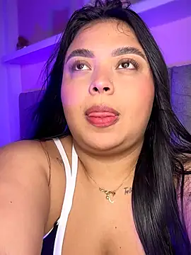 Emily cooper20 online show from 26, 3, 2026