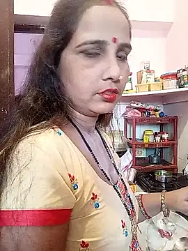 reemacouple007 online show from 5, 5, 2026