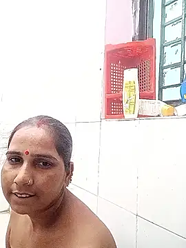 reemacouple007 online show from 12, 5, 2026