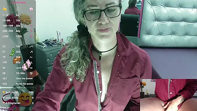 Snapshot of ViickySexy chatting on 11, 2, 2025 ViickySexy online show from 11, 2, 2025