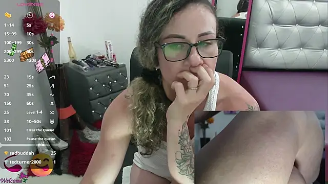 Snapshot of ViickySexy chatting on 13, 3, 2025 ViickySexy online show from 13, 3, 2025