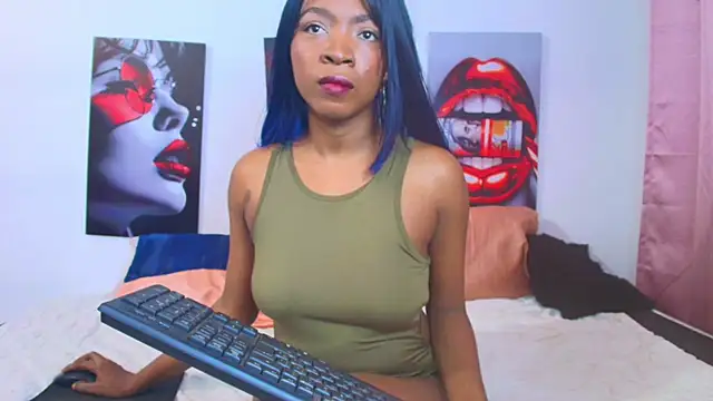 Snapshot of lexy_thomsom chatting on 16, 12, 2025 lexy thomsom online show from 16, 12, 2025