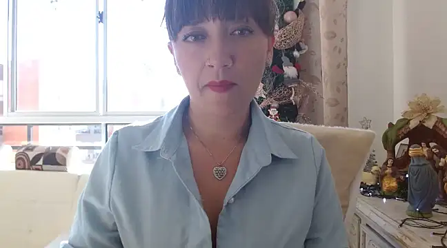 Snapshot of tata_laima__ chatting on 4, 12, 2024 tata laima online show from 4, 12, 2024