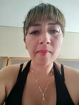 Snapshot of tata_laima__ chatting on 29, 9, 2025 tata laima online show from 29, 9, 2025